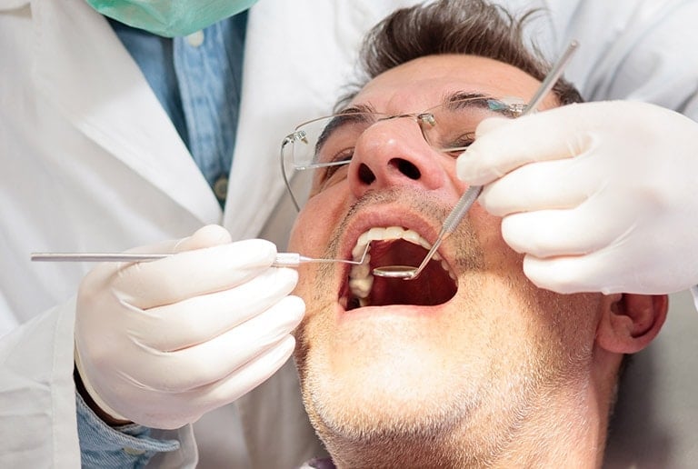 Teeth Cleaning in and near Toronto, ON